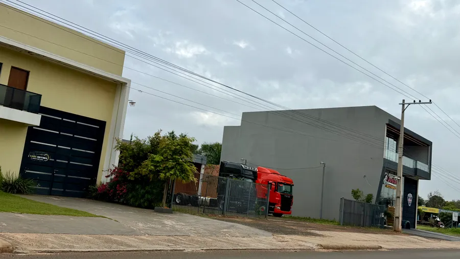 Zona Comercial del Barrio Cerrado Las Palmeras 14